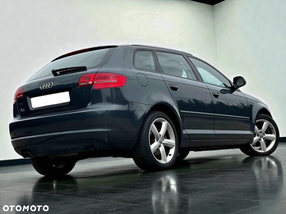 Audi A3 Sportback - 18