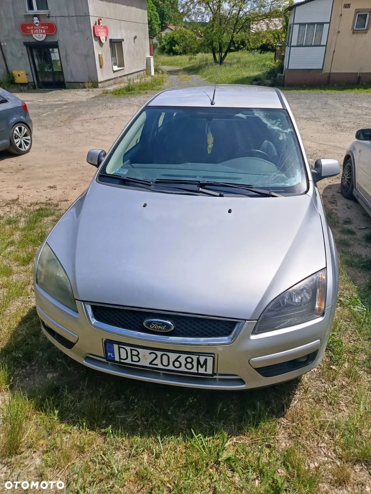 Ford Focus 1.6 Ambiente - 12