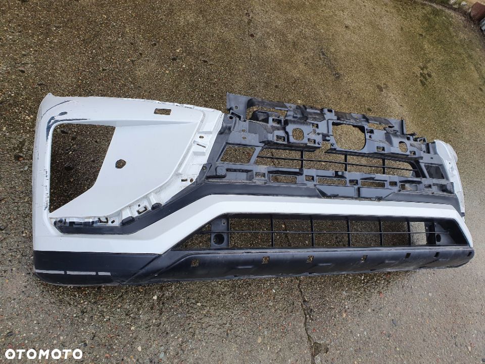 Mitsubishi Eclipse Cross 17- zderzak przedni - 2