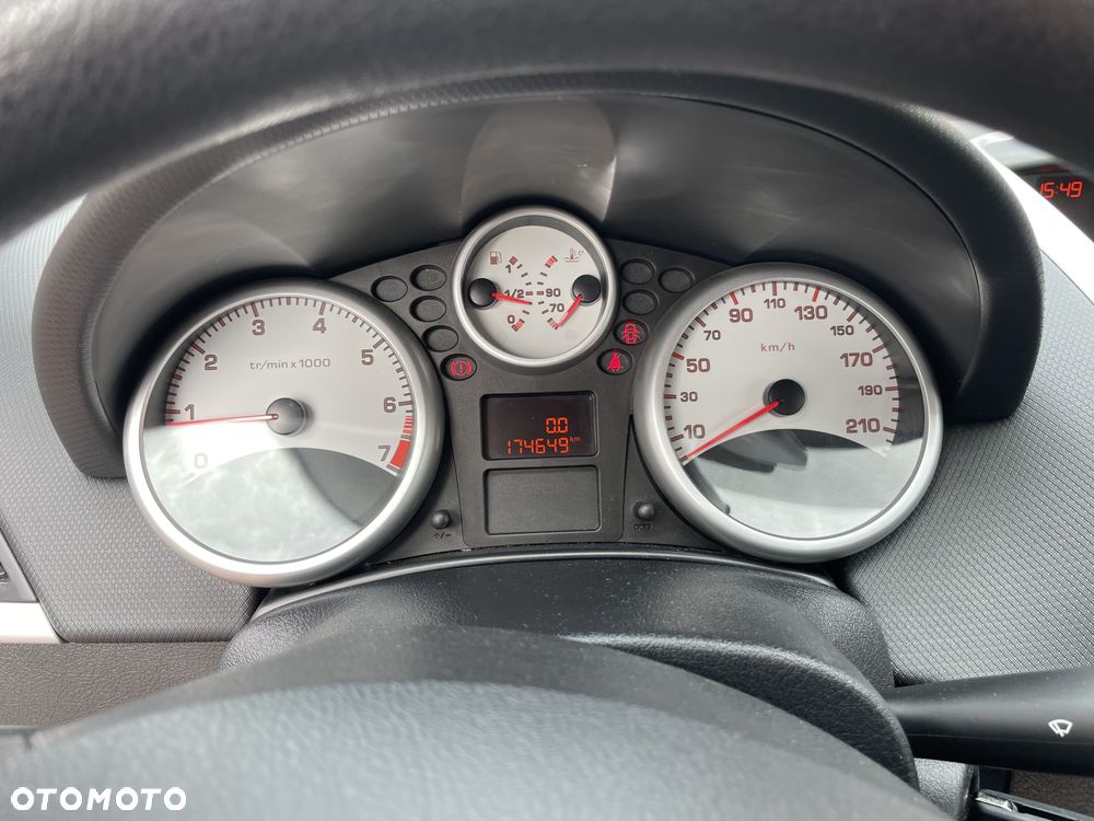 Peugeot 207 - 5