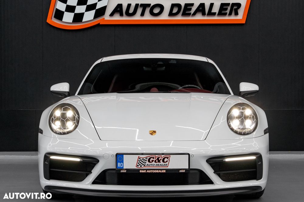 Porsche 911 Carrera 4S PDK - 21