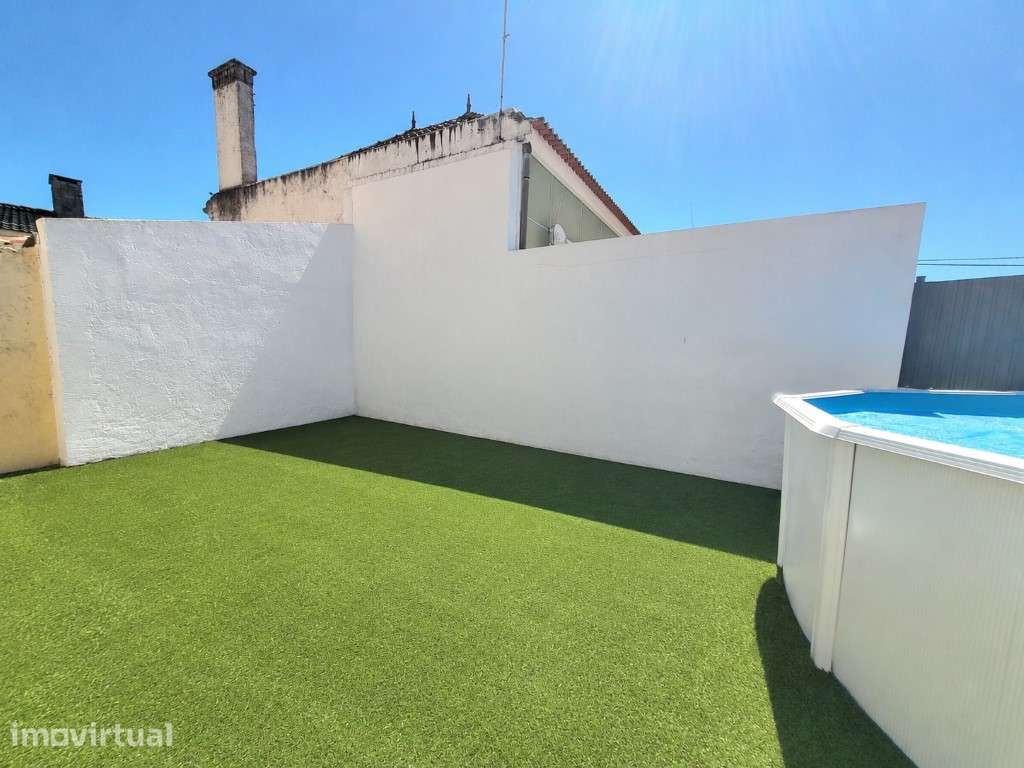 Moradia T5 com Terraço e Varandas | Loures - Grande imagem: 4/25