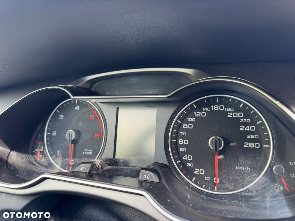 Audi A4 Avant 2.0 TDI e DPF S line Sportpaket - 27