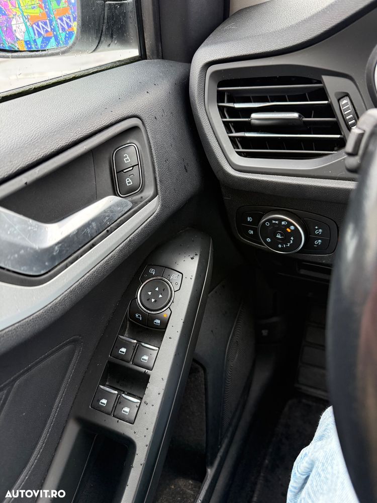 Ford Focus 1.5 EcoBlue Start-Stopp-System COOL&CONNECT - 6