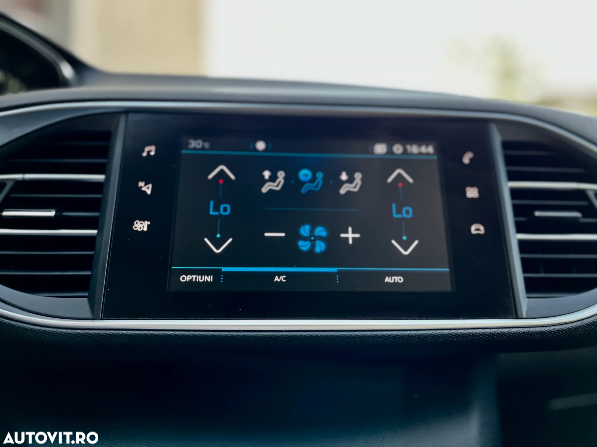 Peugeot 308 - 28