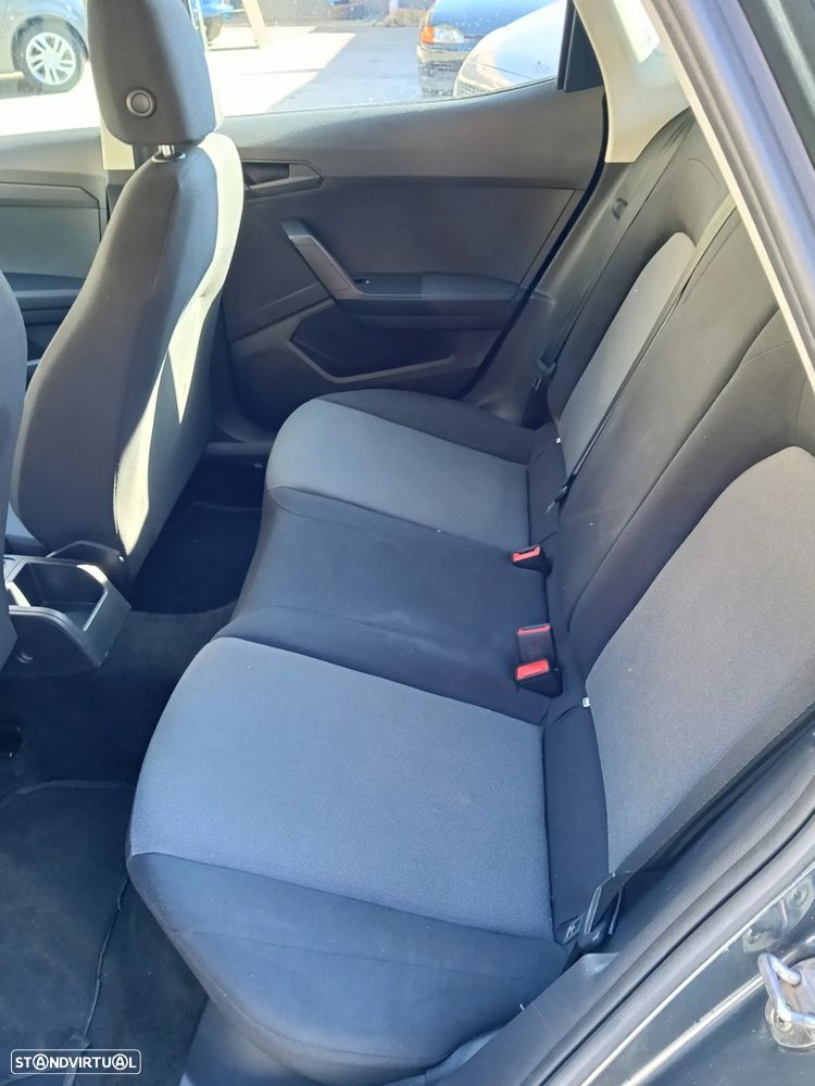 SEAT Arona 1.0 TSI Reference - 11