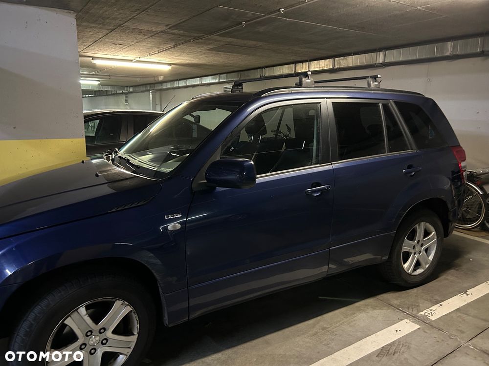 Suzuki Grand Vitara 1.9 DDiS De Luxe EU5 - 3