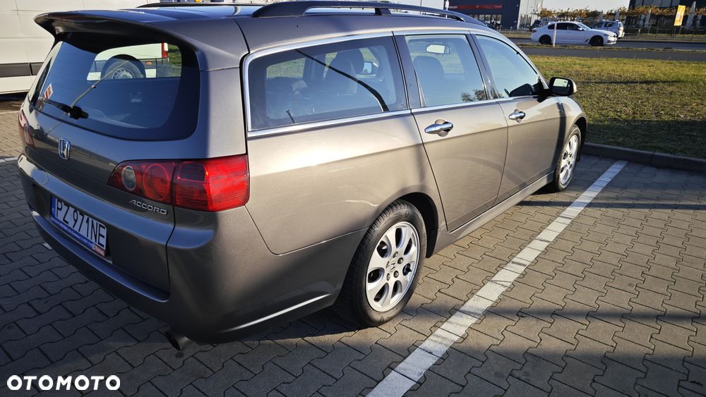 Honda Accord 2.0 Executive - 5