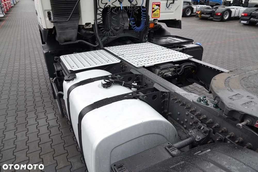 Volvo FM 450 / ADR / ALUFELGI / WAGA: 6900KG / EURO 5 / PO KONTRAKCIE SERWISOWYM - 12