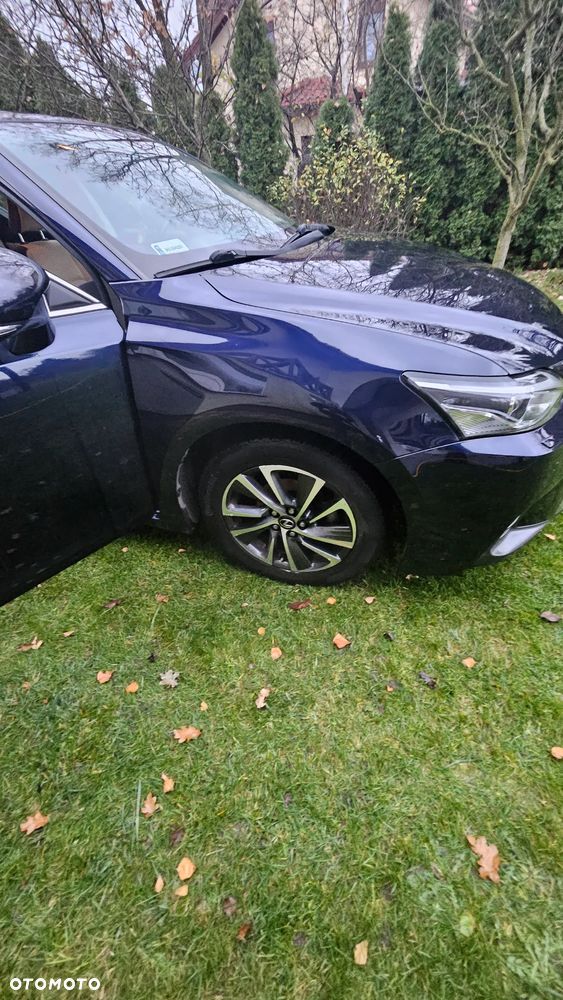 Lexus CT 200h Comfort - 8