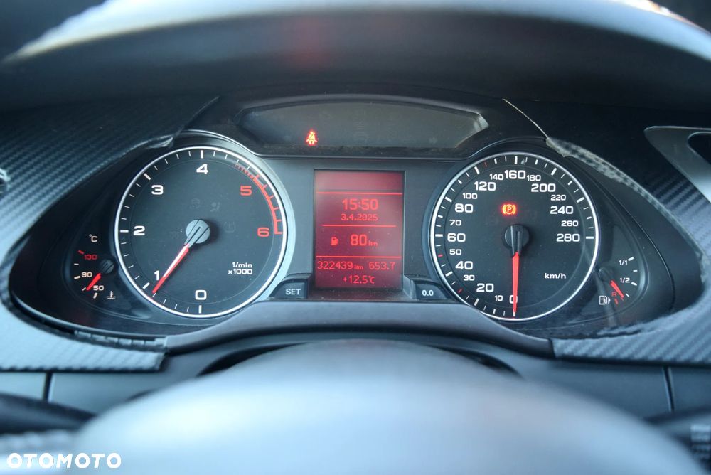 Audi A4 Avant 2.0 TDI - 19