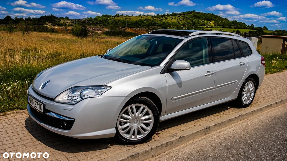 Renault Laguna 3.0 dCi V6 Initiale - 1