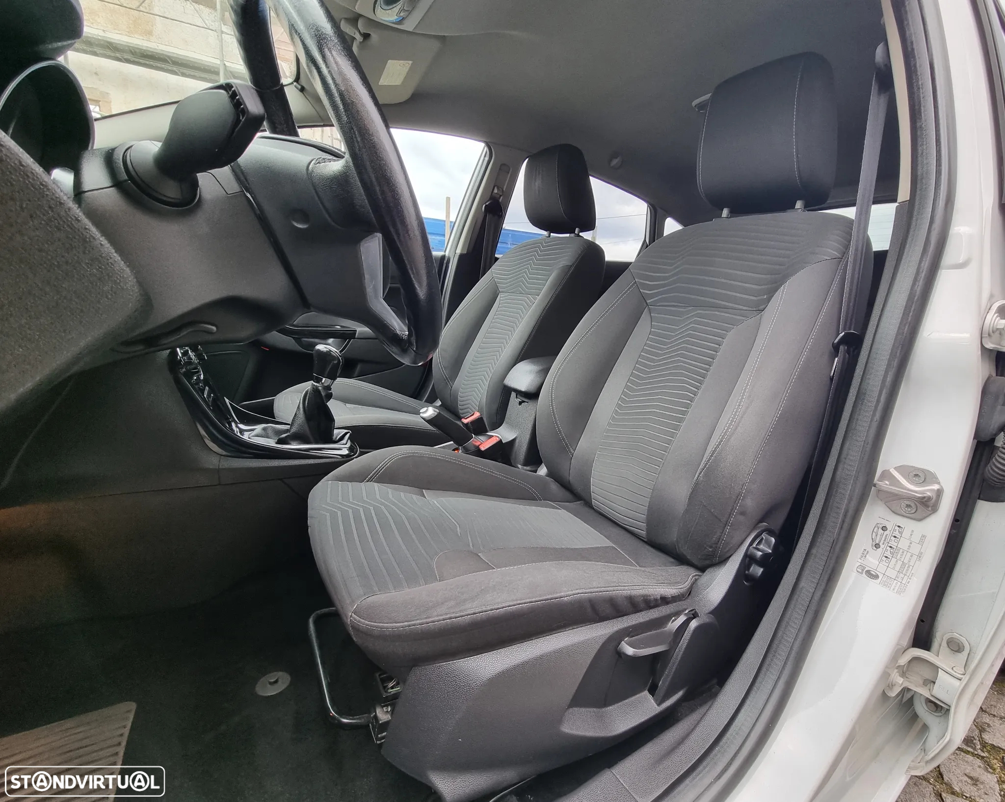 Ford Fiesta 1.0 Ti-VCT Trend - 12