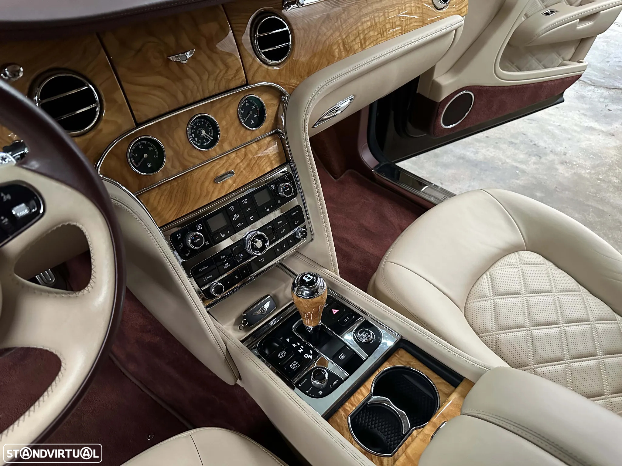 Bentley Mulsanne - 44