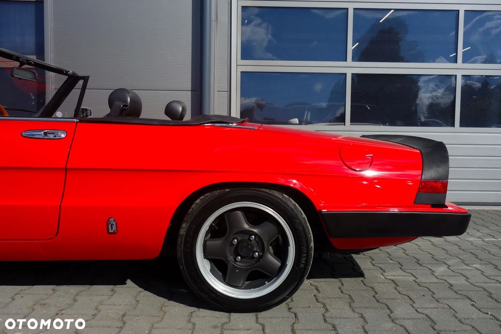 Alfa Romeo Spider - 13
