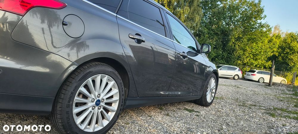 Ford Focus 2.0 TDCi Titanium ASS - 8