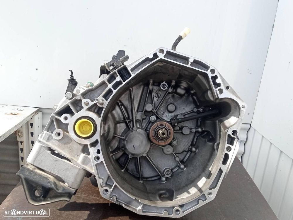 CAIXA DE VELOCIDADES RENAULT CAPTUR II - 1