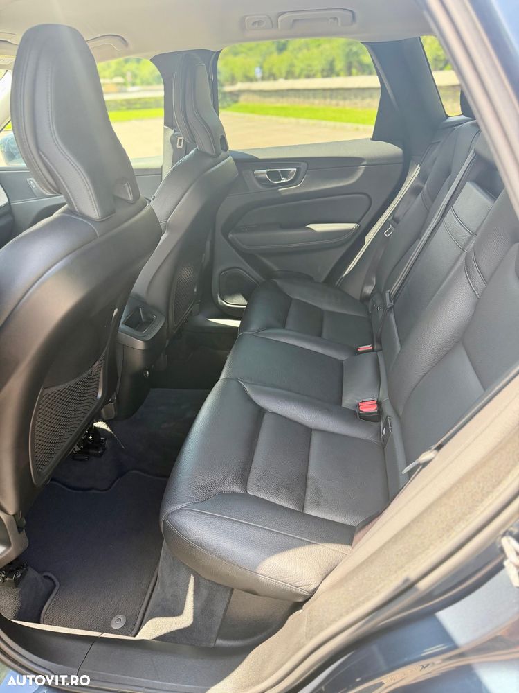 Volvo XC 60 - 12