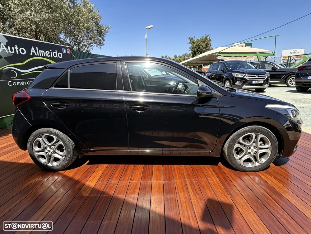 Hyundai i20 1.0 T-GDI Style DCT - 8