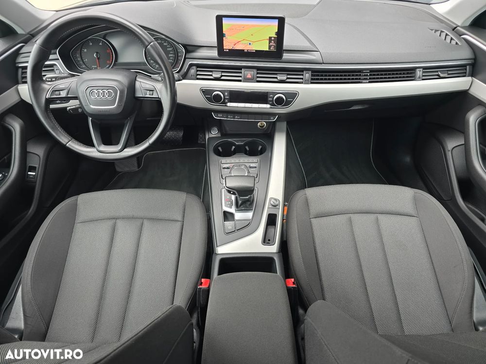 Audi A4 2.0 TDI DPF clean multitronic Ambiente - 5