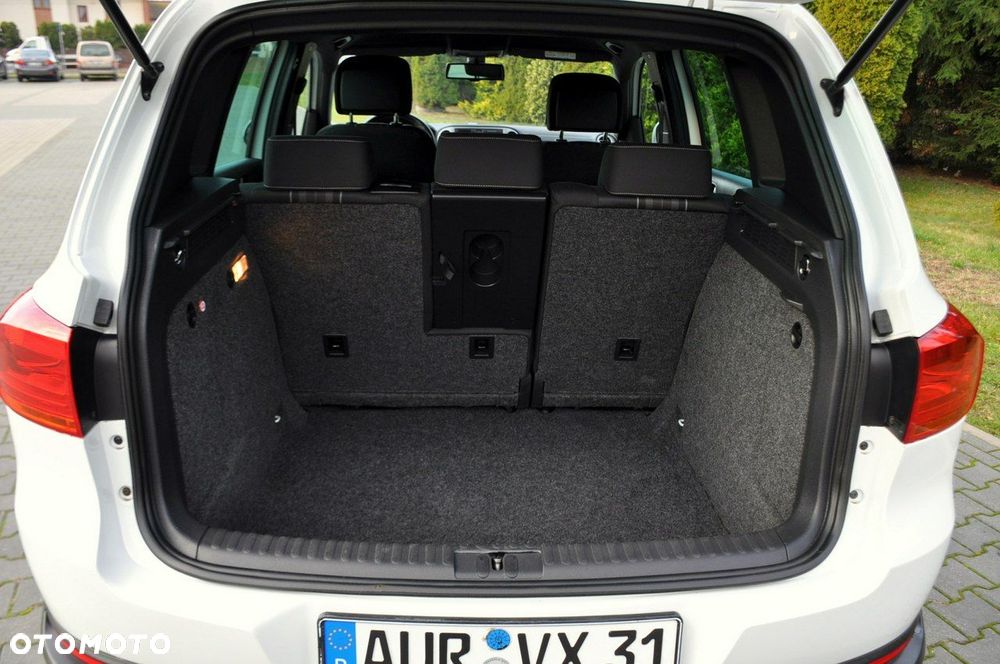 Volkswagen Tiguan - 38