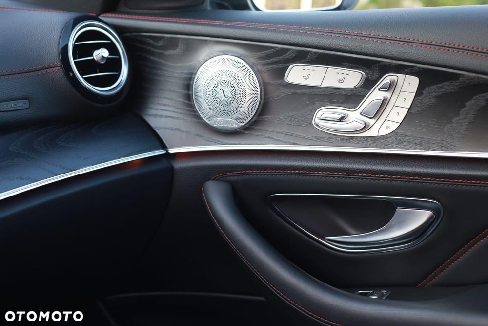 Mercedes-Benz Klasa E 43 AMG 4-Matic - 13