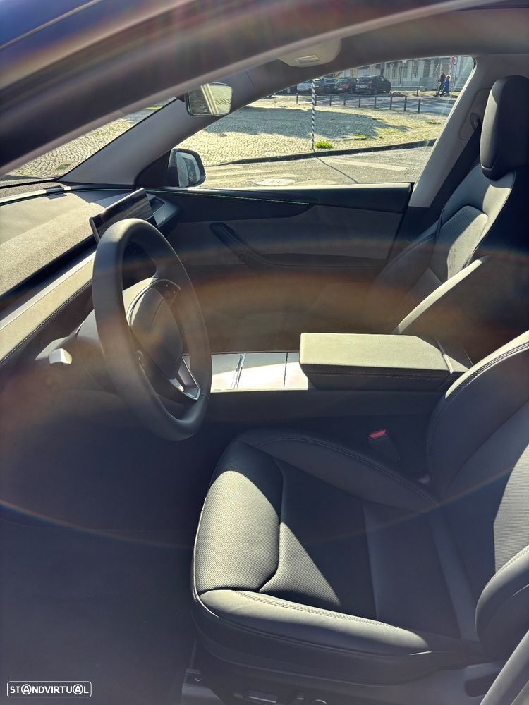 Tesla Model Y Long Range Tração Traseira - 9