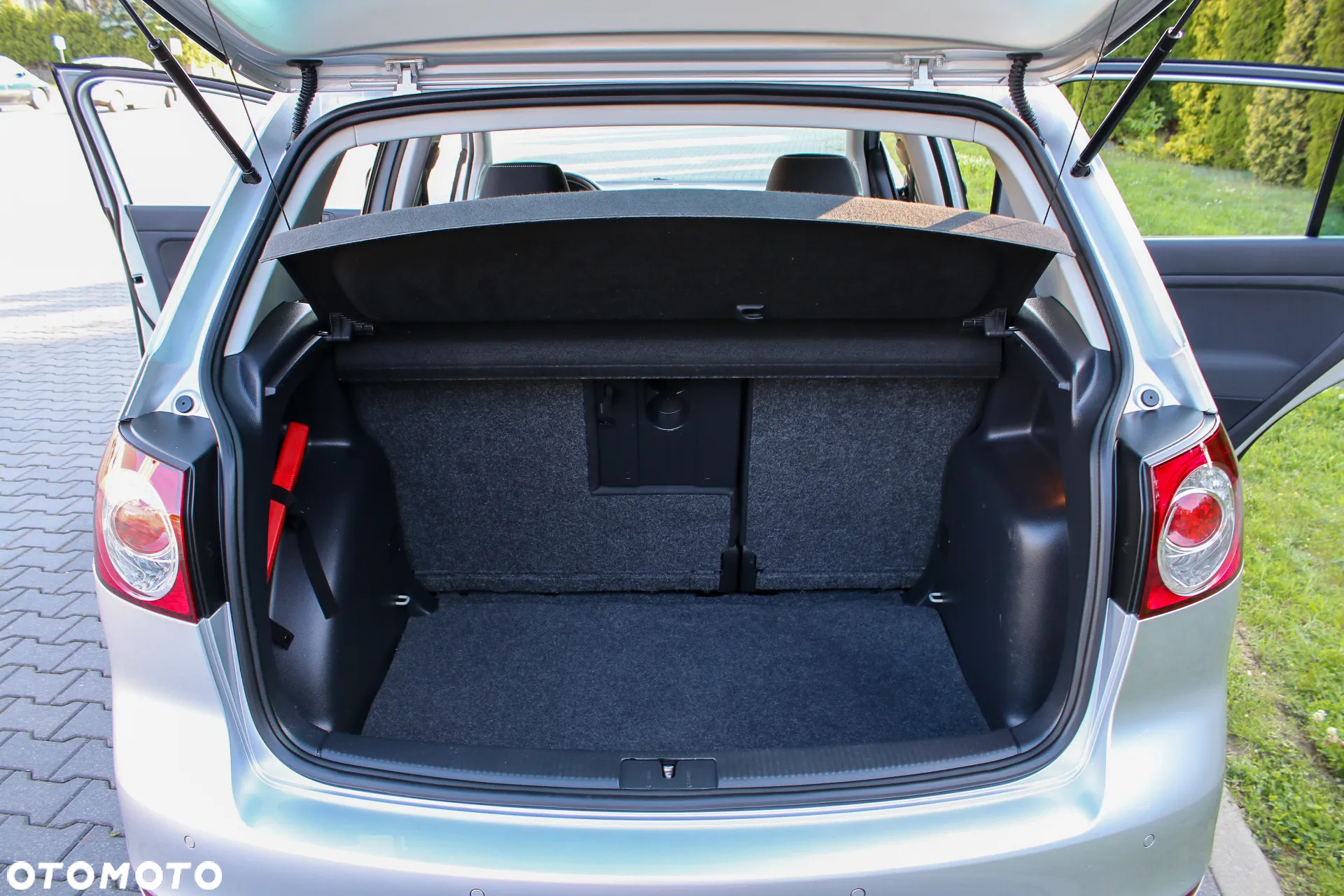 Volkswagen Golf Plus 2.0 TDI DPF MATCH - 39