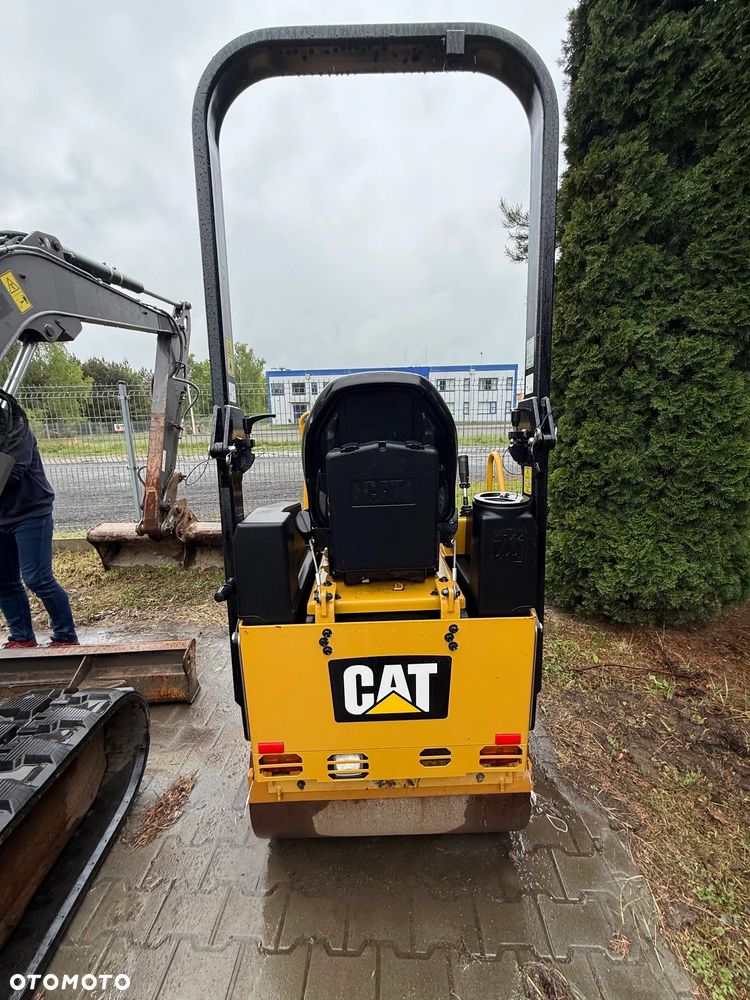 Caterpillar CB 1.7 - 5