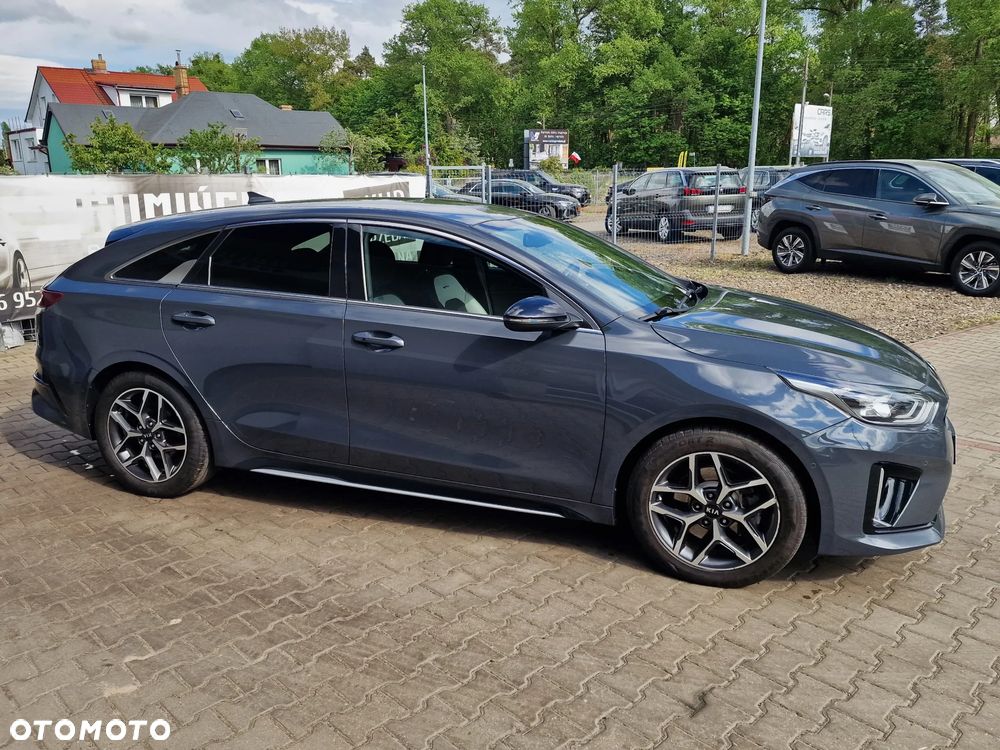 Kia ProCeed 1.6 CRDi DCT7 SCR GT LINE - 12