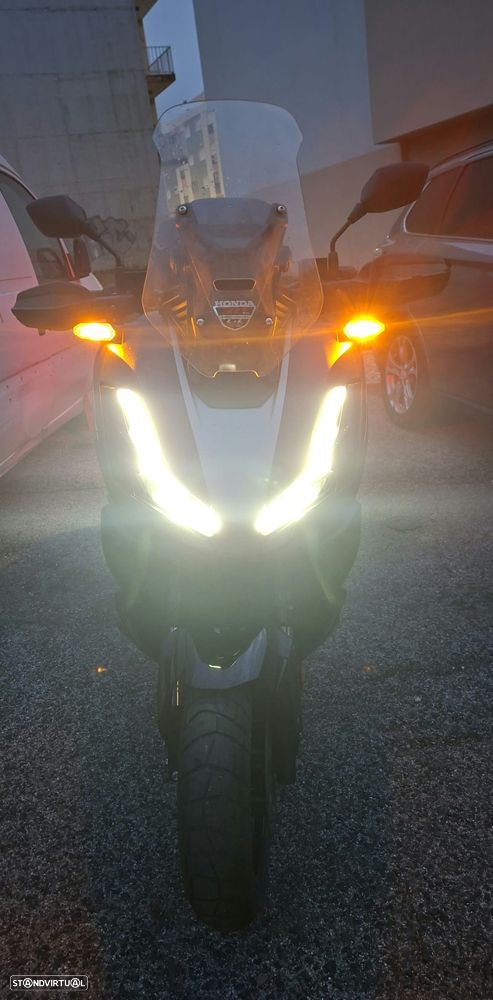 Honda ADV - 5