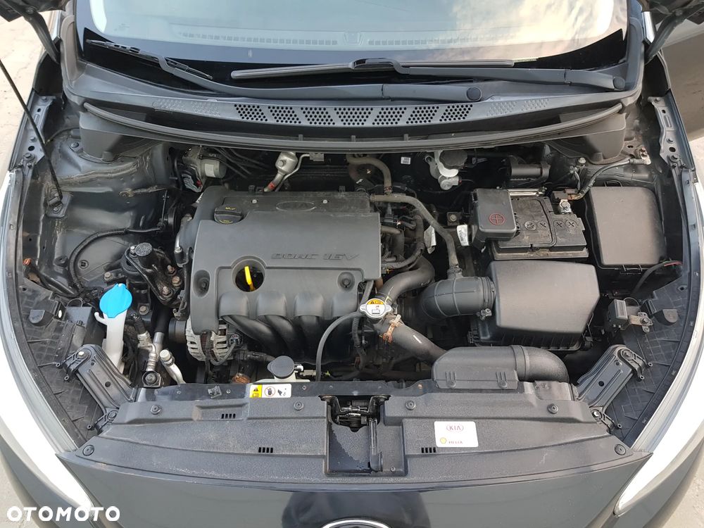 Kia Ceed 1.4 Business Line - 13