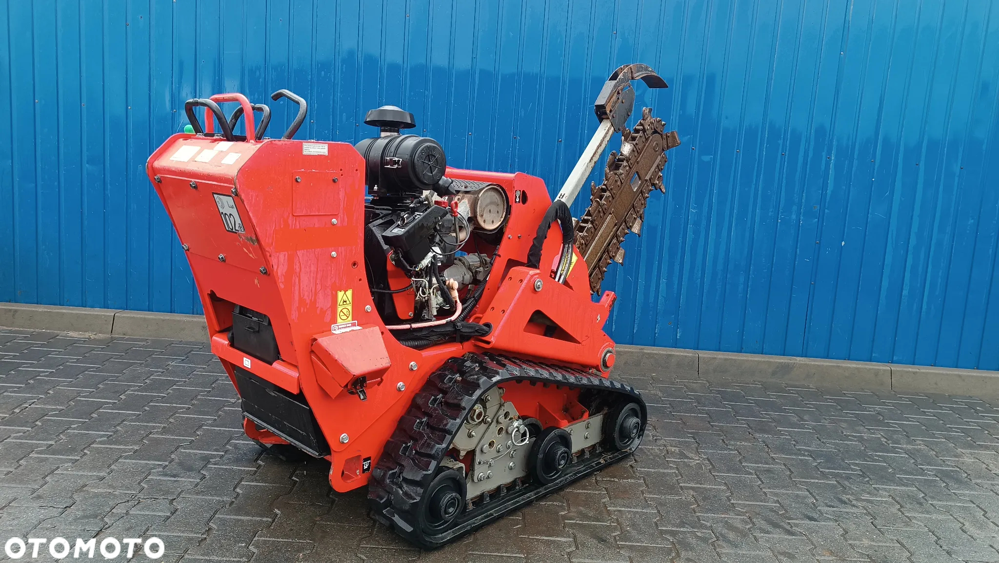 Ditch Witch C 24x - 6