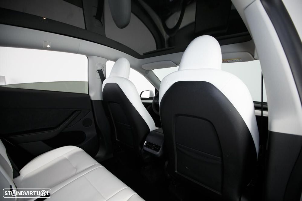 Tesla Model Y Performance Tração Integral - 11