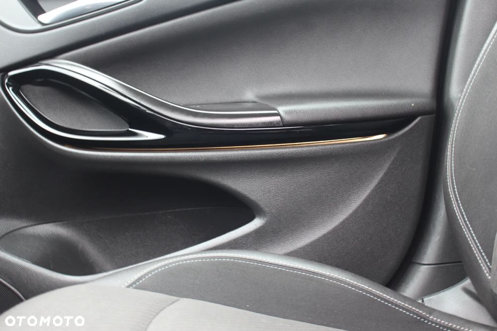 Opel Astra 1.6 D (CDTI) Innovation - 8