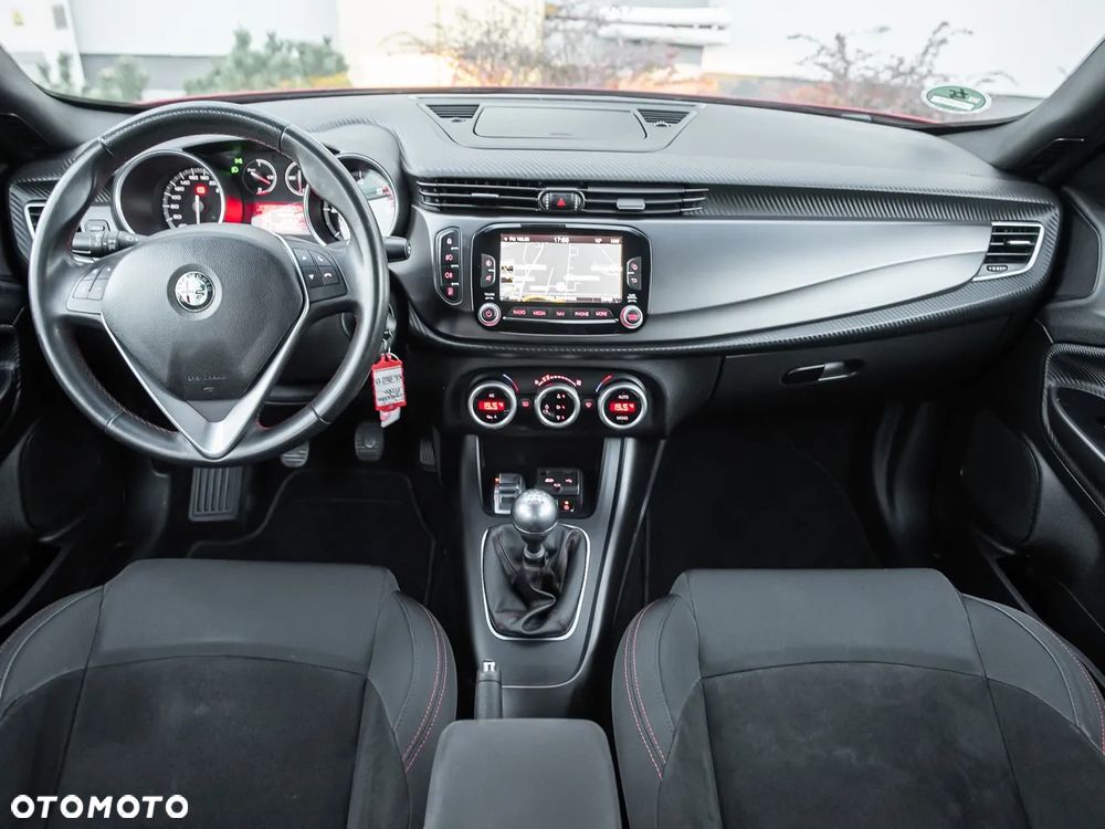 Alfa Romeo Giulietta 1.6 JTDM 16V - 28