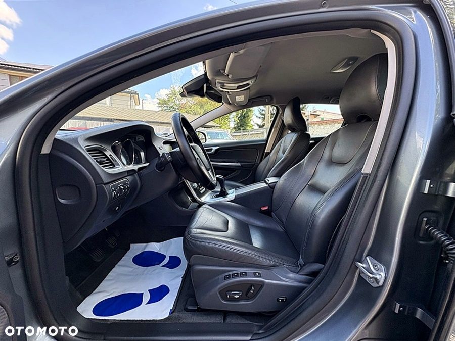 Volvo V60 D2 Drive-E Summum - 15