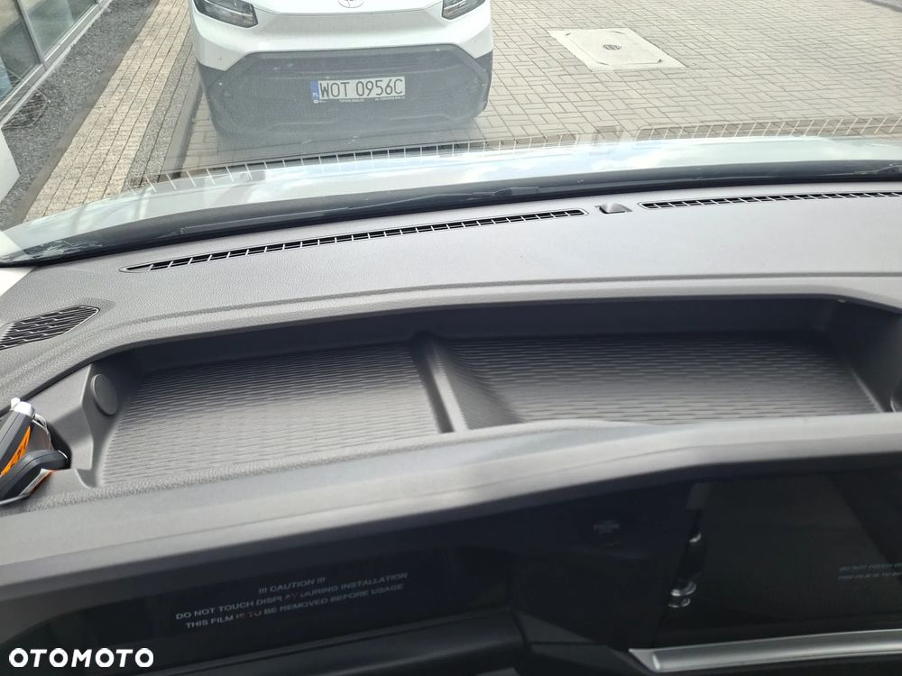 Volkswagen Transporter - 17