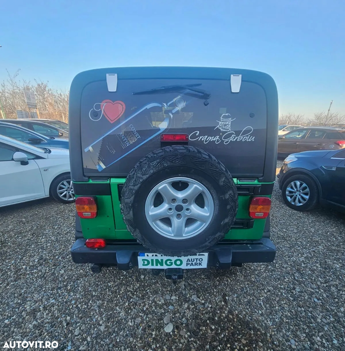 Jeep Wrangler - 9