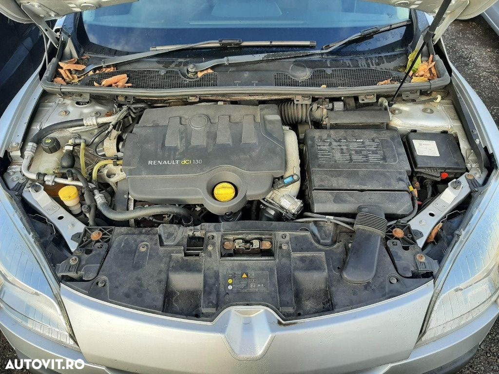 Macara geam stanga fata Renault Megane 3 2009 HATCHBACK 1.9 dCI - 11