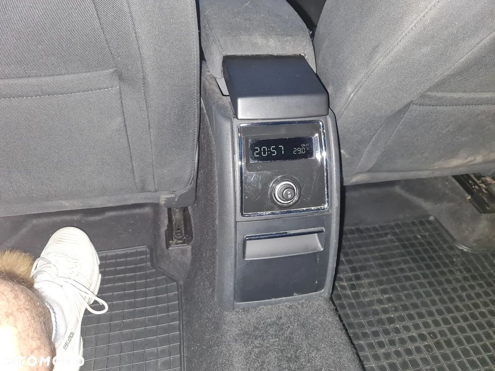 Skoda Superb 1.8 TSI Ambition - 25