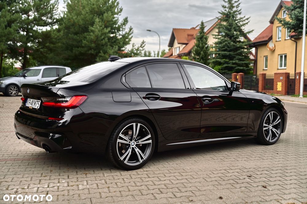 BMW Seria 3 320d xDrive M Sport Shadow - 4