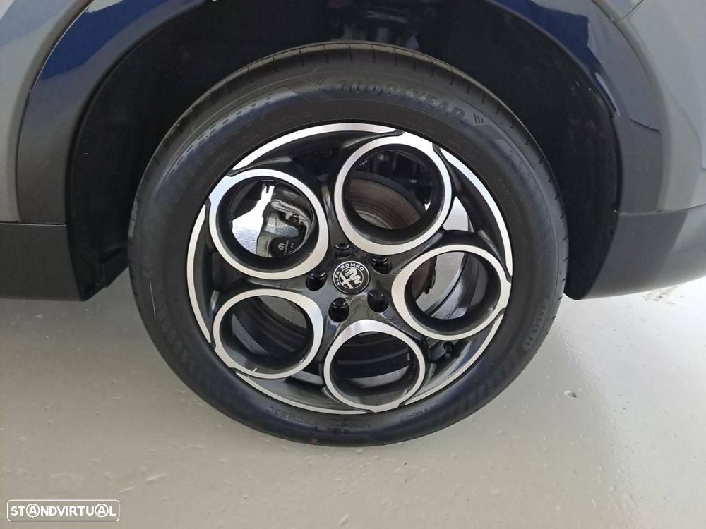 Alfa Romeo Tonale 1.5 Hybrid Sprint - 11