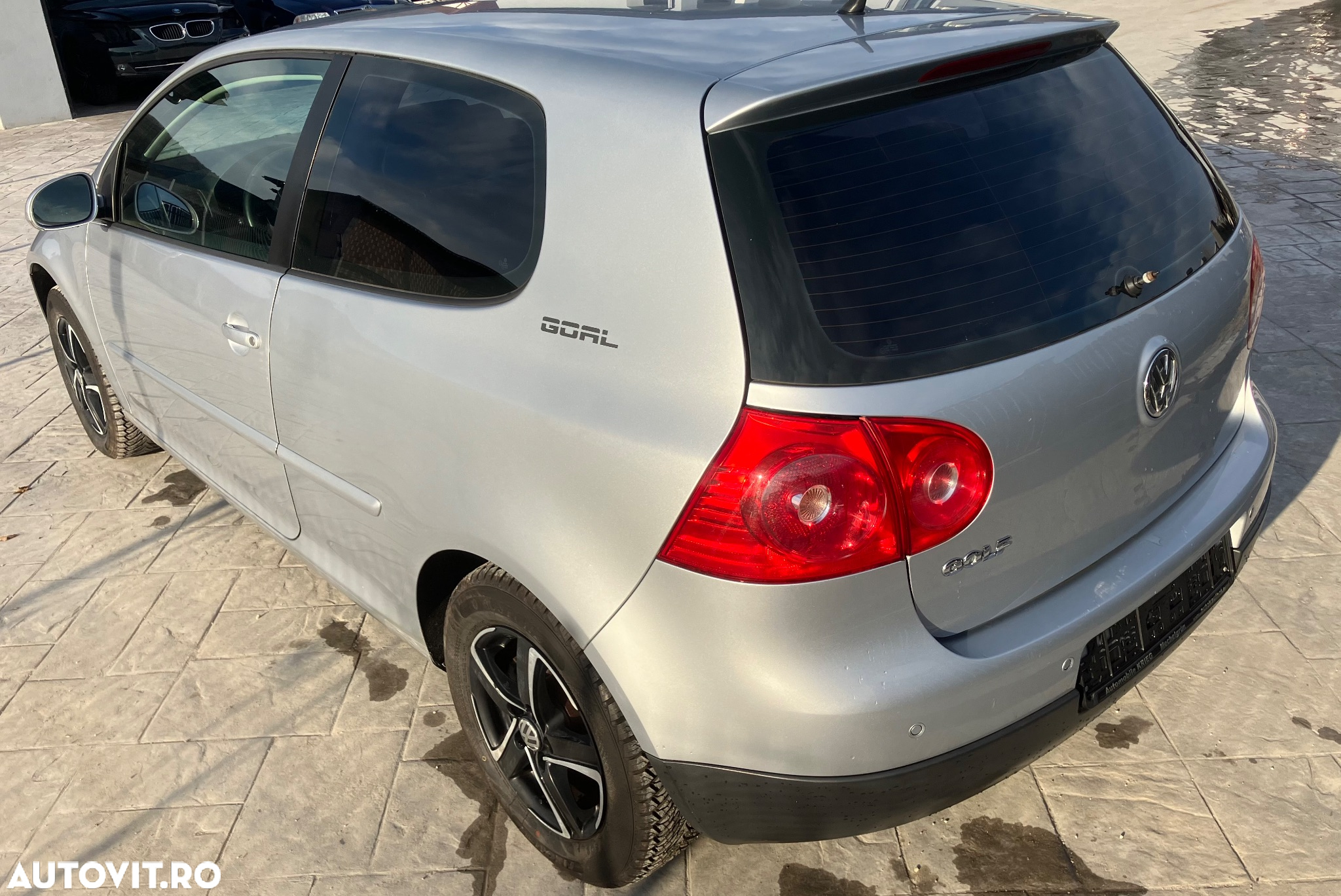 Volkswagen Golf 1.4 Goal - 2