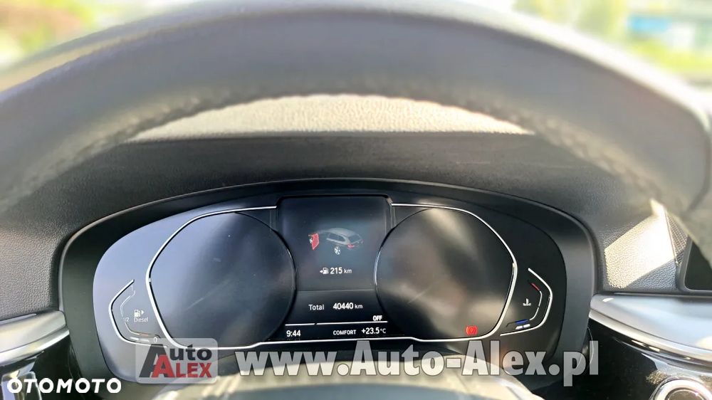 BMW Seria 5 518d - 27
