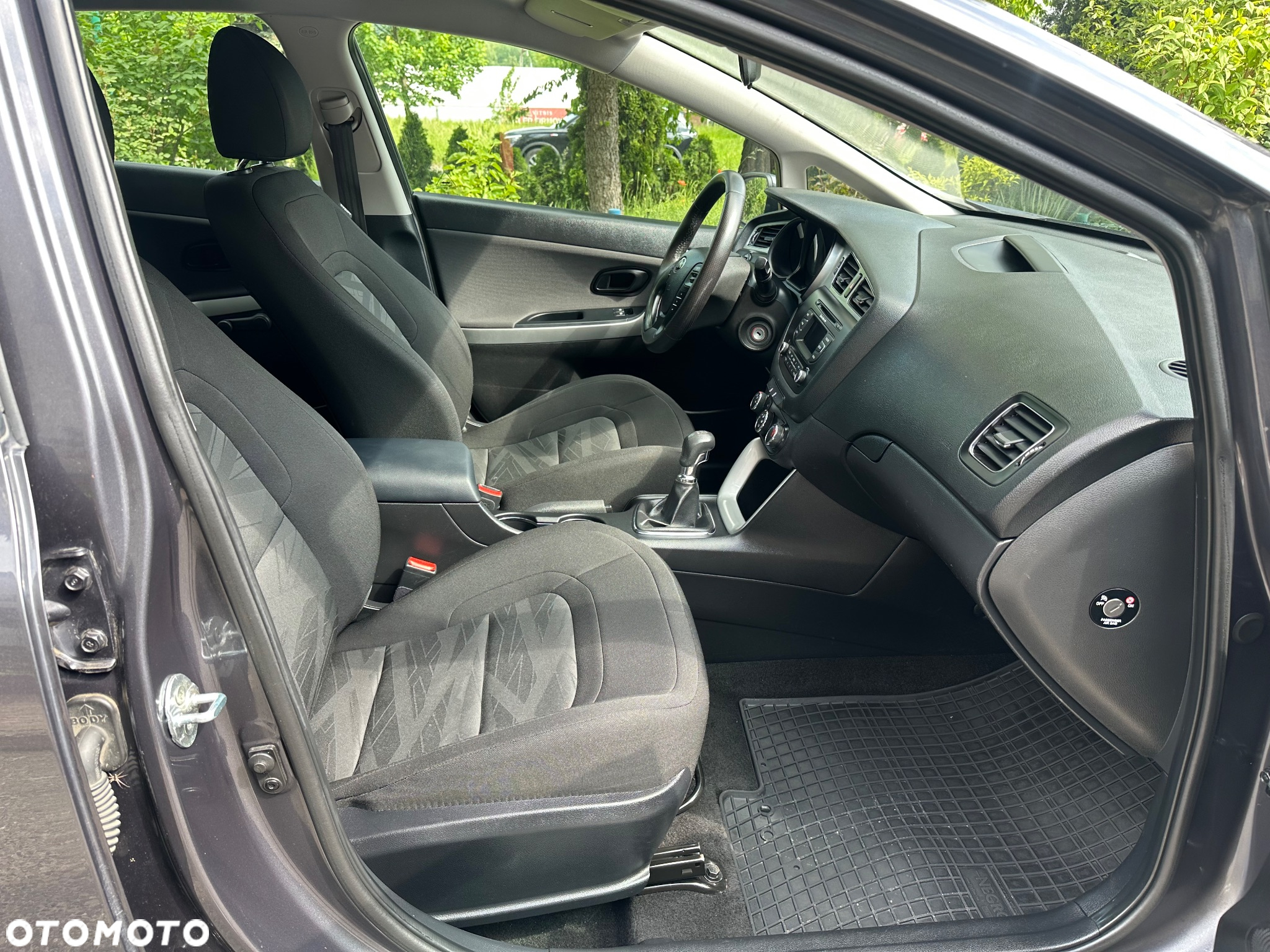 Kia Ceed - 6