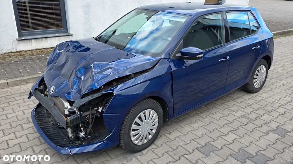 Skoda Fabia 1.0 Joy - 4