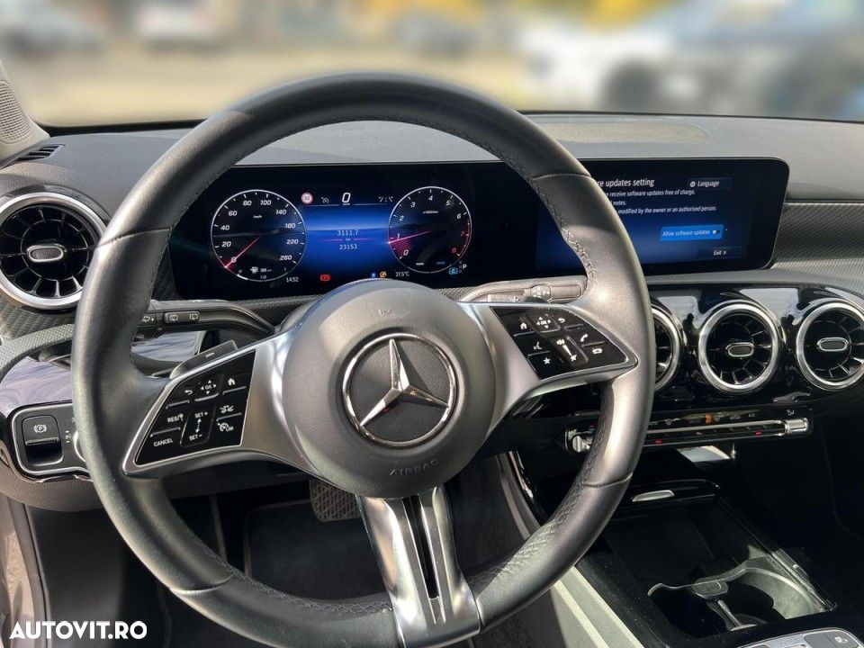 Mercedes-Benz A 180 - 10