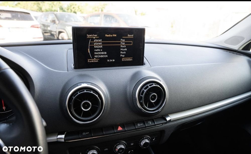 Audi A3 Sportback 1.6 TDI Ambition S tronic - 8