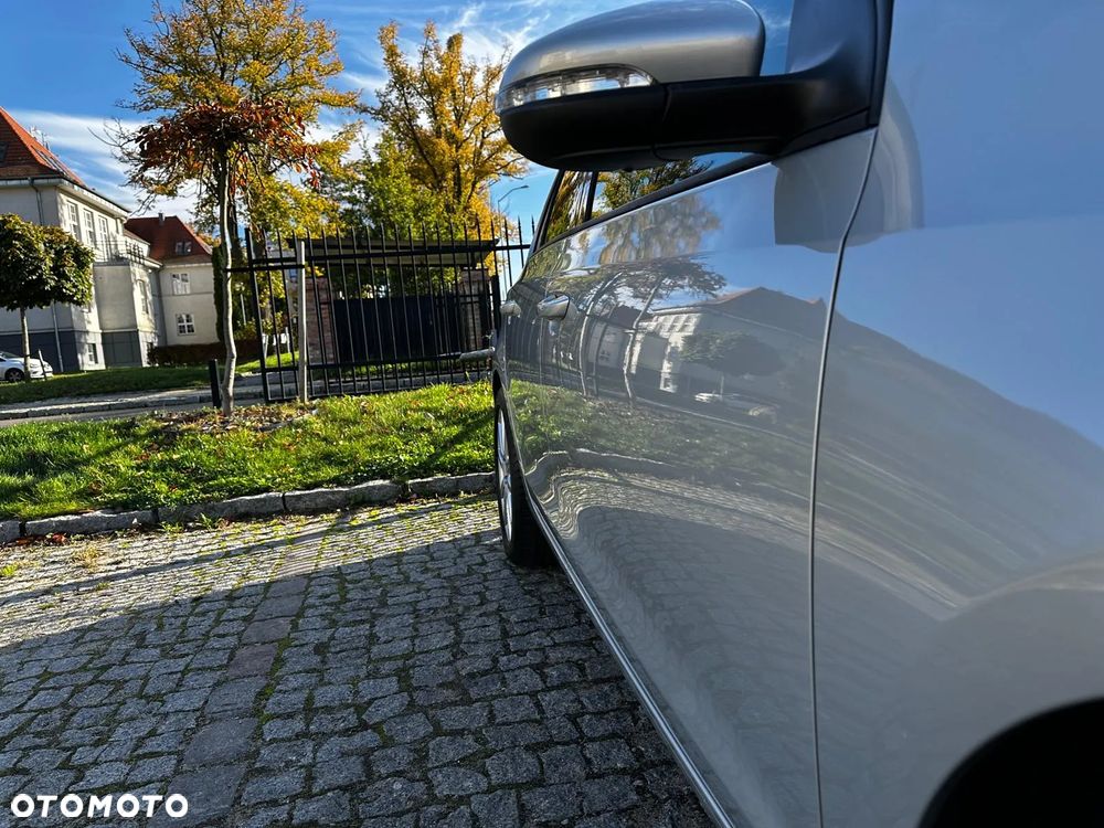 Volkswagen Golf 1.2 TSI DSG Team - 9